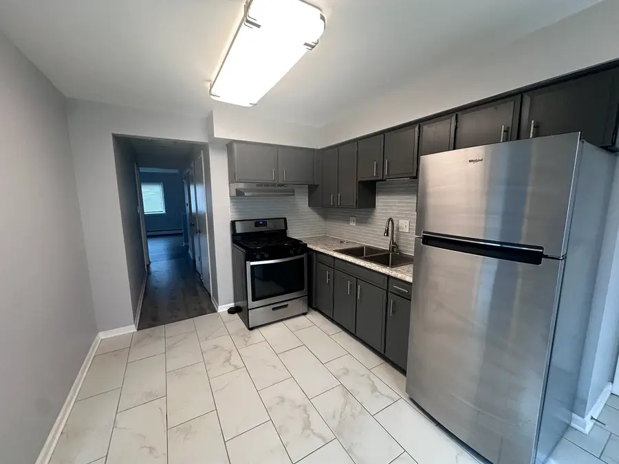8805 Dee Road , GN, Des Plaines, IL 60016 - #2