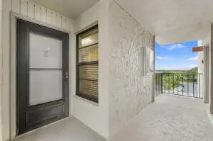 8 Royal Palm Way #6040, Boca Raton, FL 33432 - Image #2