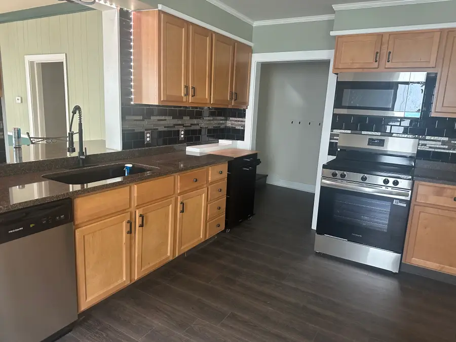 1017 River, Iron Mountain, MI 49801 - #3