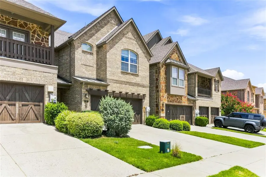 397 Hamilton Street, Lewisville, TX 75067 - #3