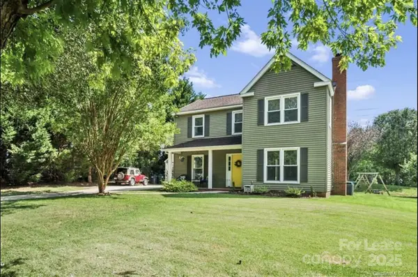 11610 Charnwood Court, Charlotte, NC 28277