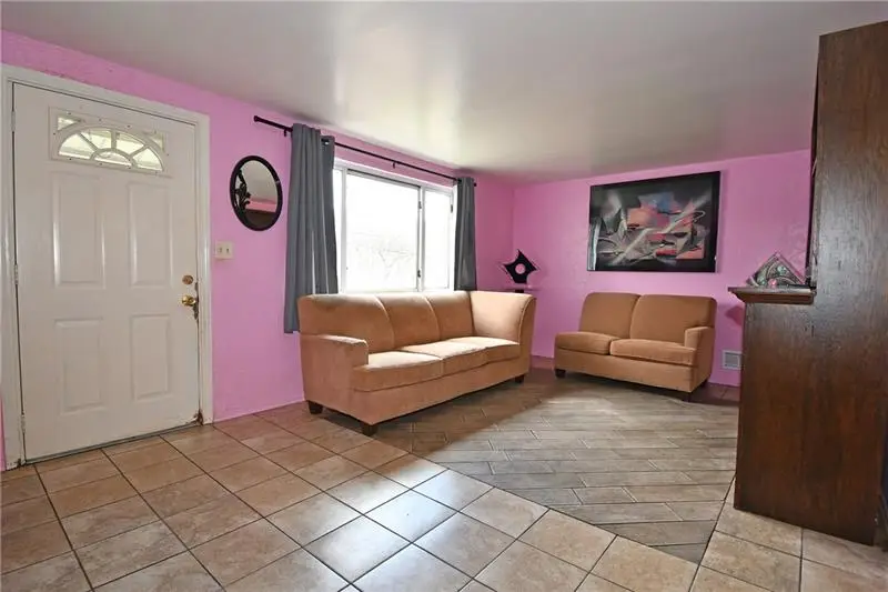 1900 Plateau St, Pittsburgh, PA 15210 - #3