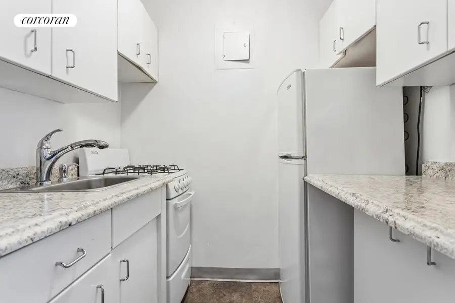 155 E 34th Street #9V, Manhattan, NY 10016 - #3