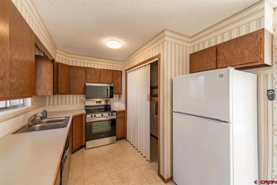 2205 Devon Street, Montrose, CO 81401 - #3