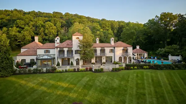 3052 River Rd, NEW HOPE, PA 18938