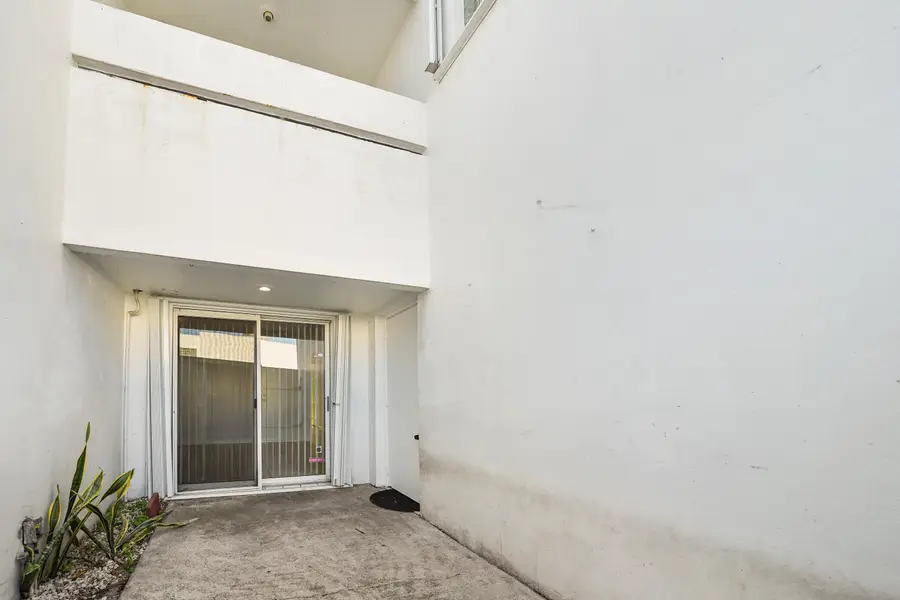 5070 Elmhurst Road #F, West Palm Beach, FL 33417 - #2