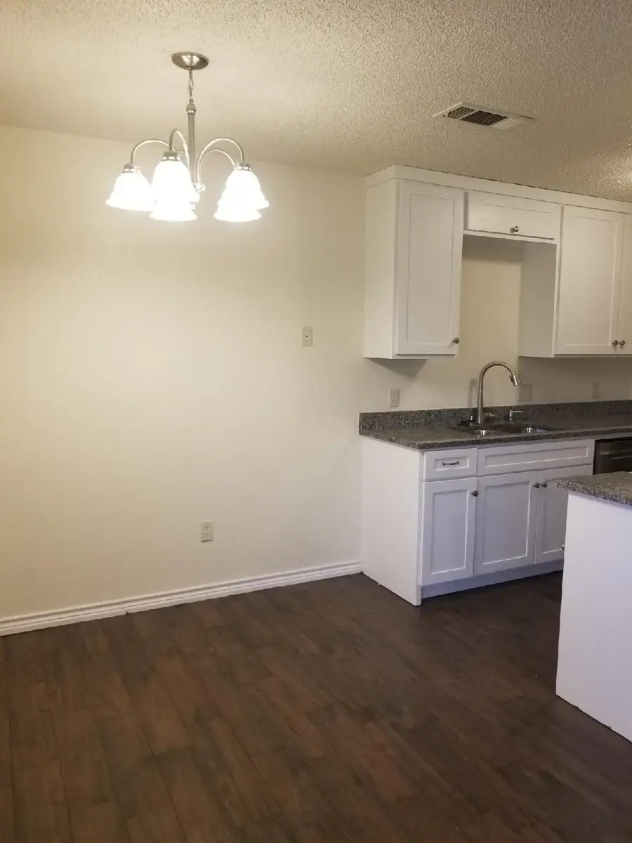 6499 Central Avenue, North Richland Hills, TX 76182 - #2