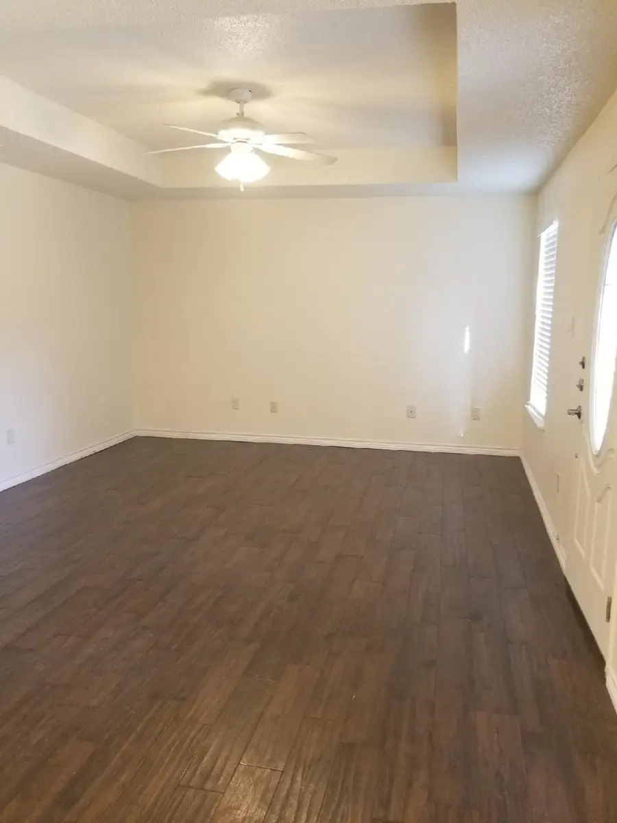 6499 Central Avenue, North Richland Hills, TX 76182 - #3