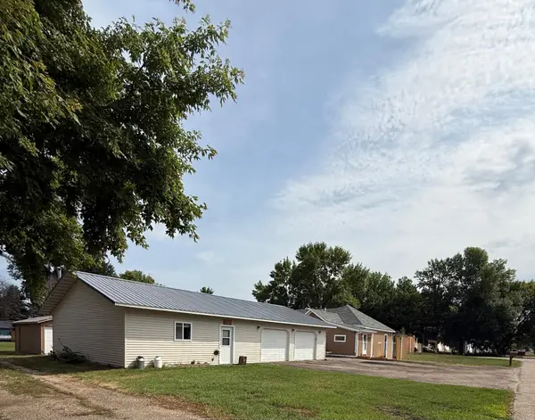 352 3rd Avenue S, Casselton, ND 58012