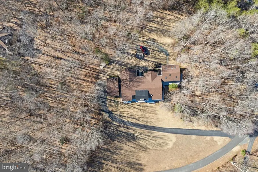 20 Cessna Ln, Fredericksburg, VA 22405 - Image #2