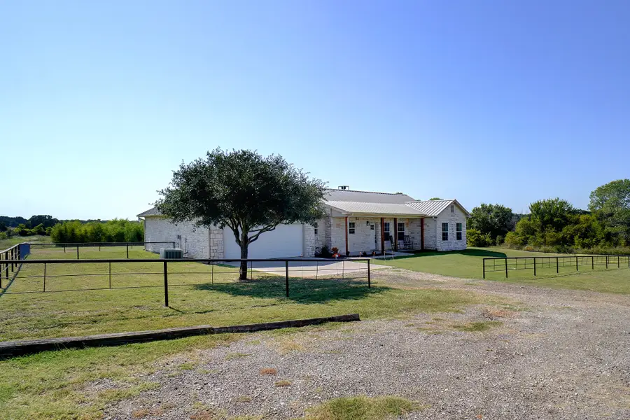 293 County Road 1111, Decatur, TX 76234 - Image #3