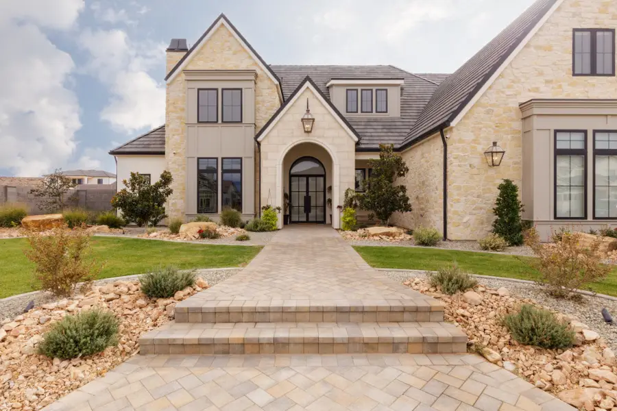 3384 E Seegmiller Dr, Saint George, UT 84790 - Image #3