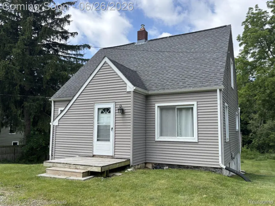 2875 Marlington Road, Waterford, MI 48329 - #2