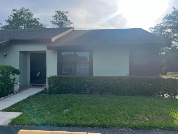 270 Beaver Dam Court, Royal Palm Beach, FL 33411