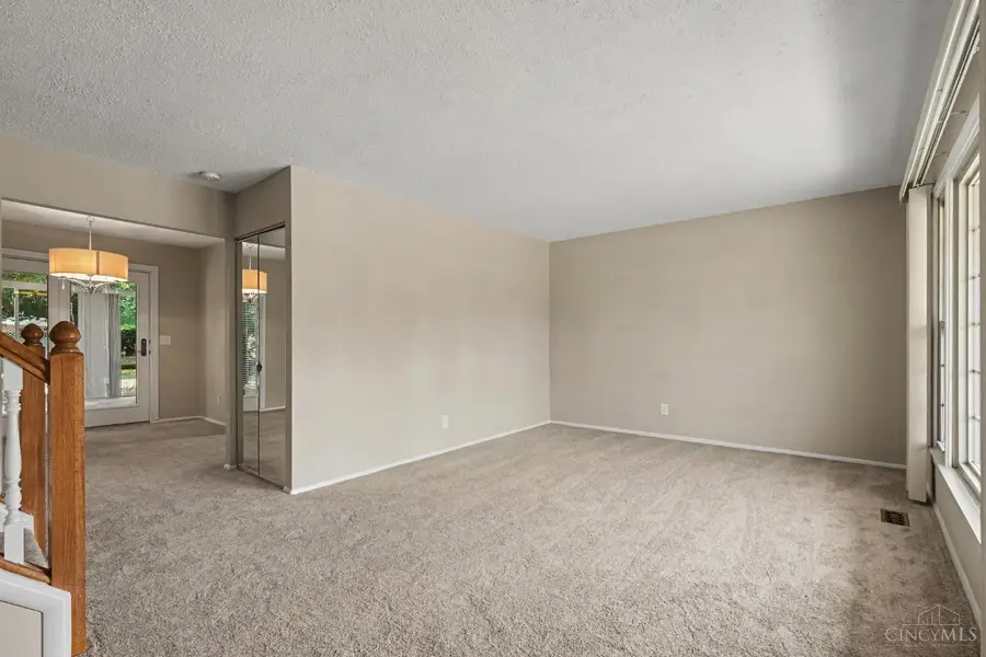 5494 Cleander Drive, Delhi, OH 45238 - #2