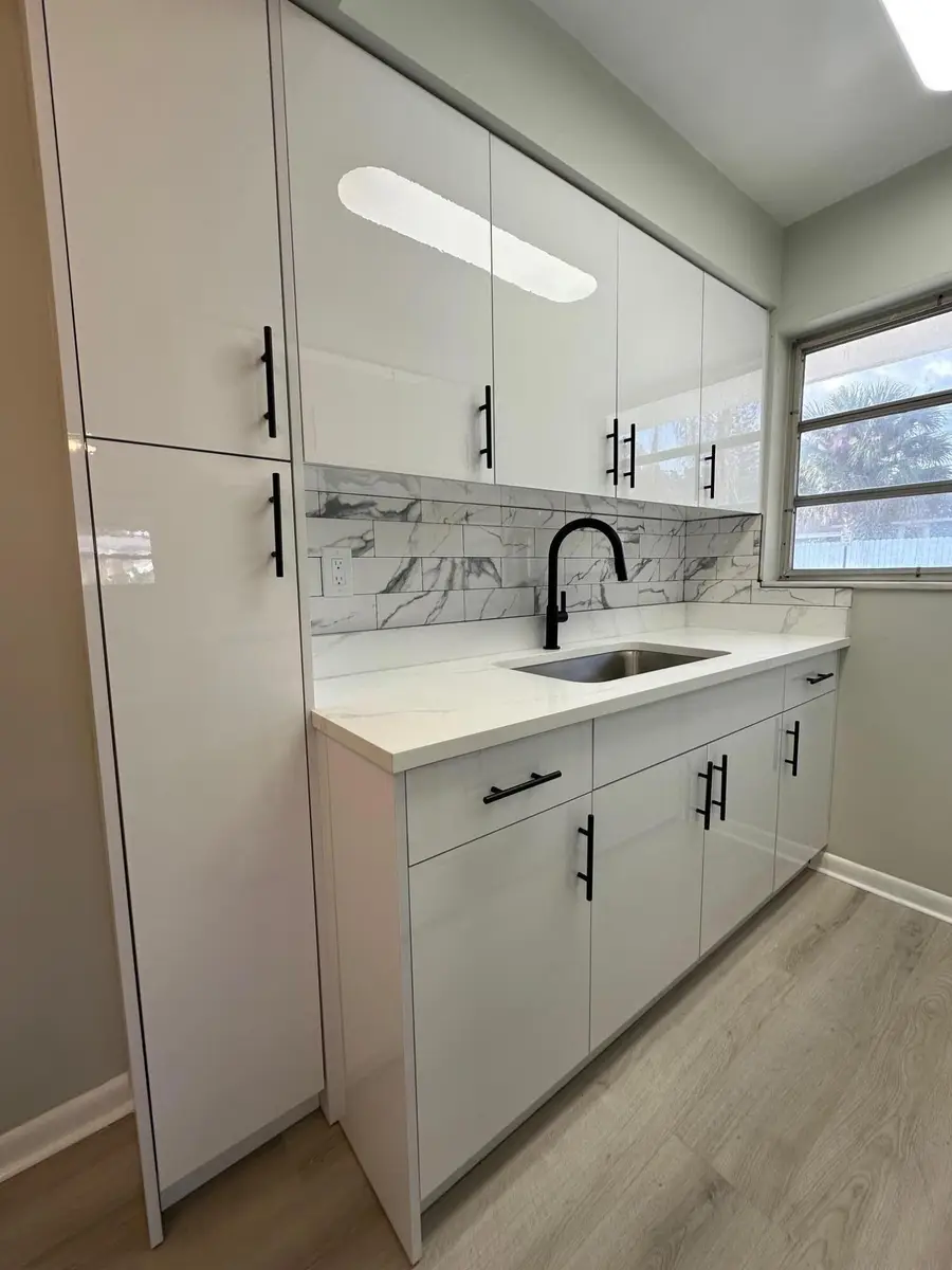 932 S B Street, Lake Worth Beach, FL 33460 - #3