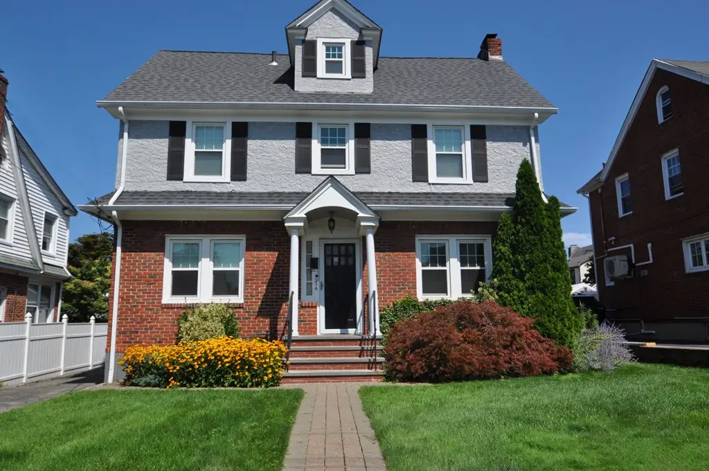 54 Lincoln Avenue, White Plains, NY 10606 - Image #1