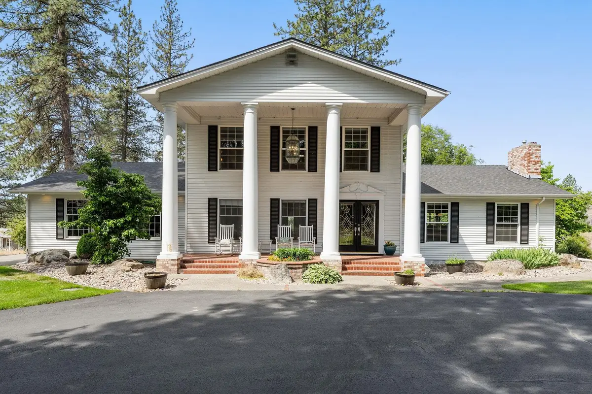 4311 W Center Ln, Spokane, WA 99208 - #1