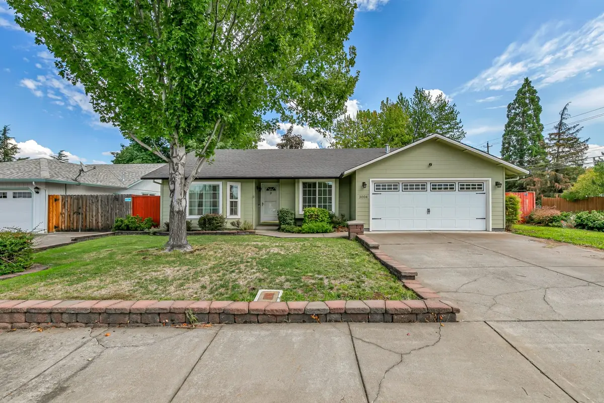 3004 Cheltenham, Medford, OR 97504 - Image #1