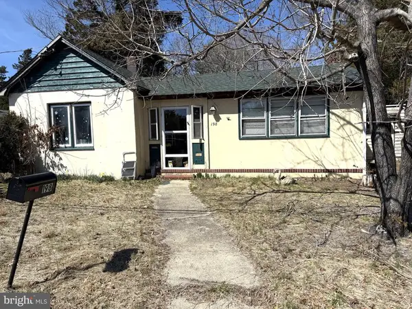 198 Mill Street, West Creek, NJ 08092