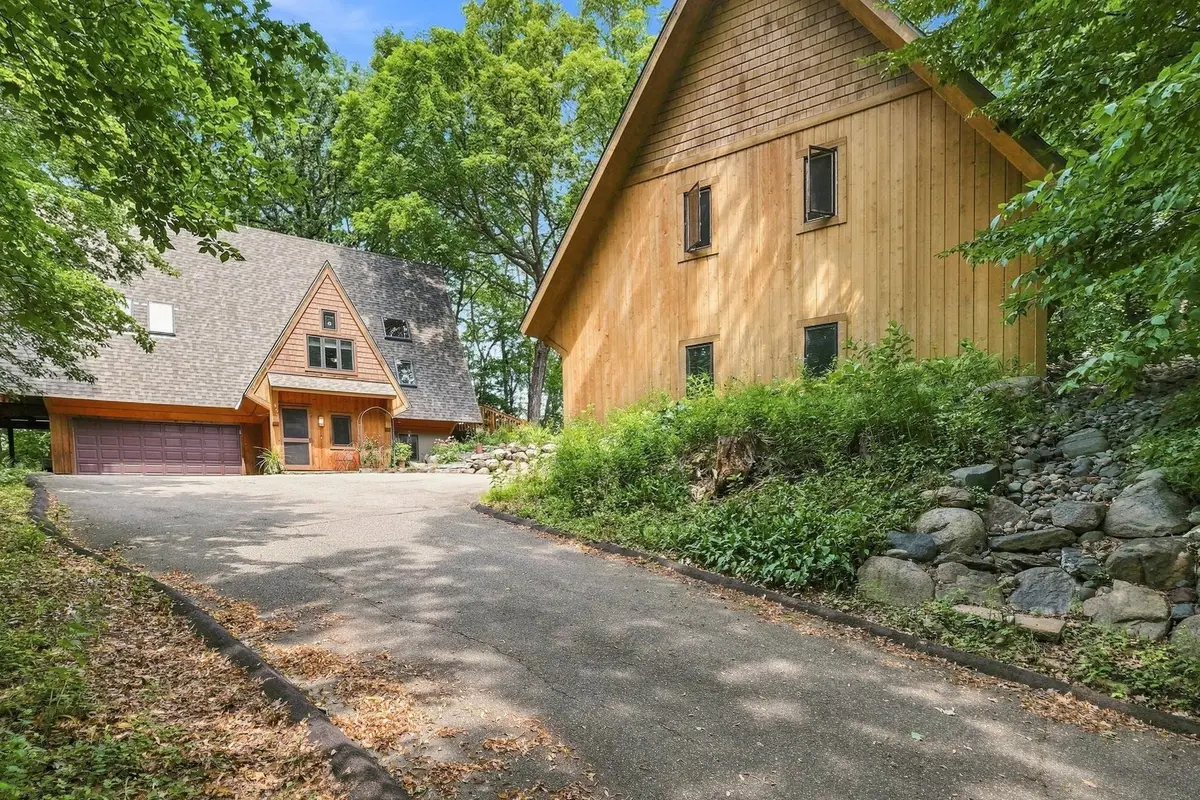 420 Pleasant View Road, Chanhassen, MN 55317 - #1