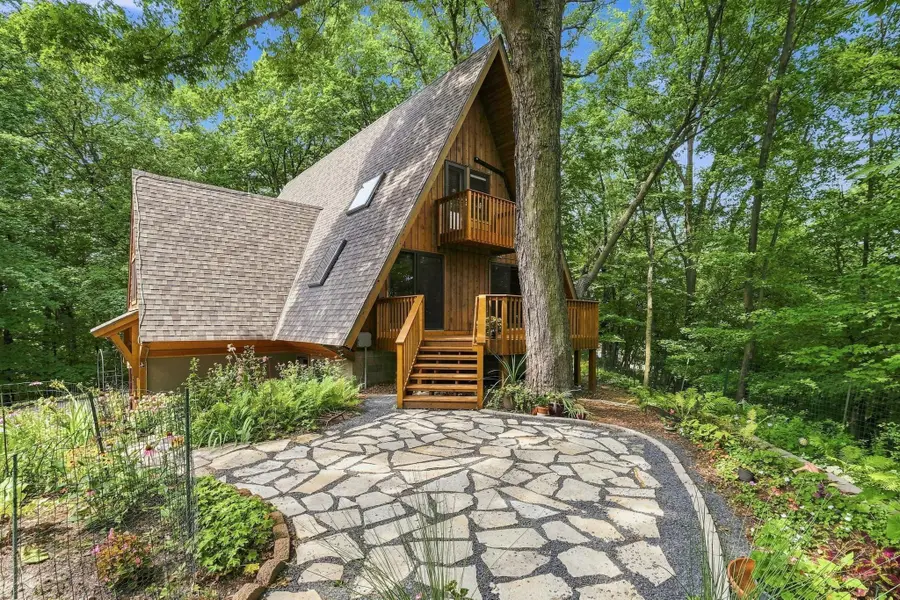 420 Pleasant View Road, Chanhassen, MN 55317 - #2