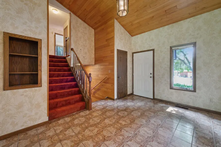 6045 Bowman Avenue, Inver Grove Heights, MN 55076 - Image #3