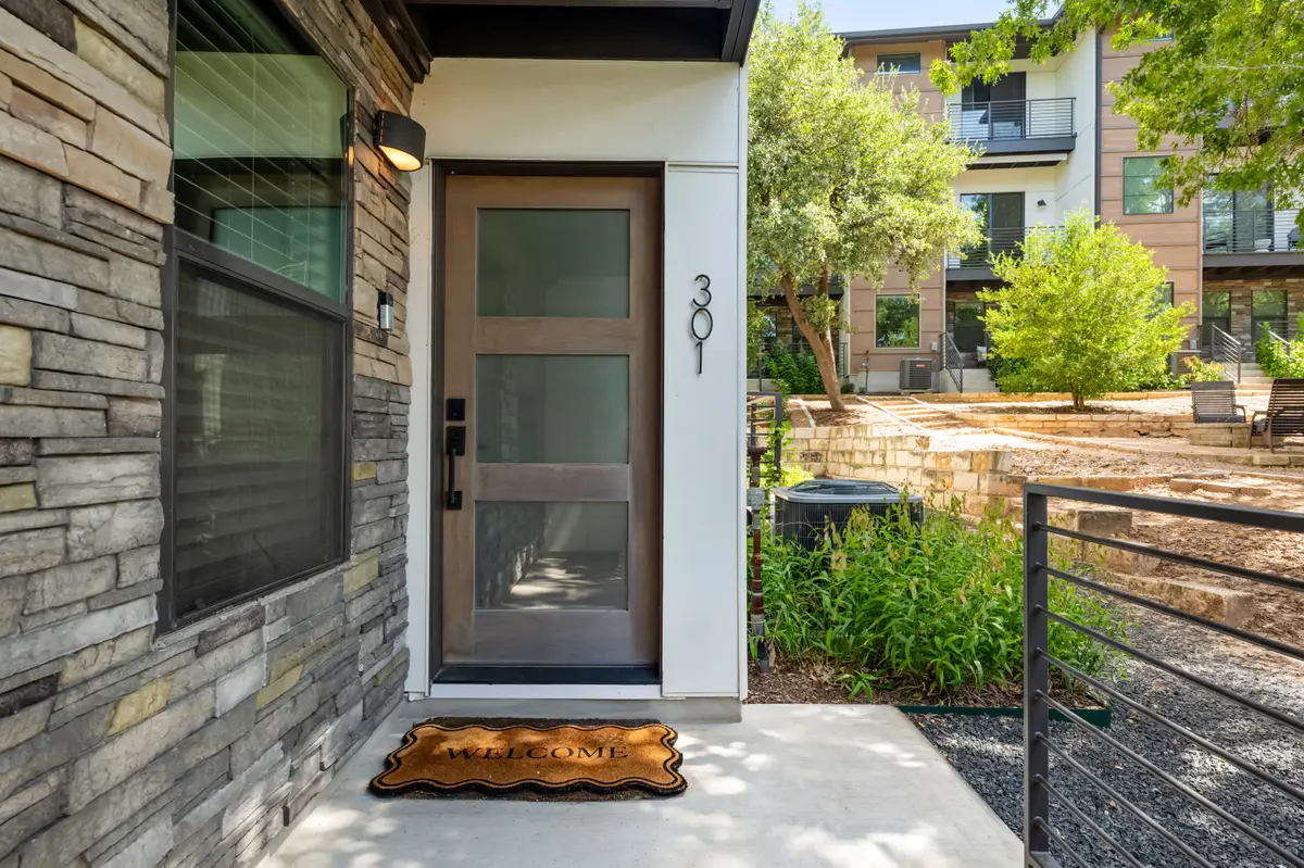 3700 Clawson Rd #301, Austin, TX 78704 - #1