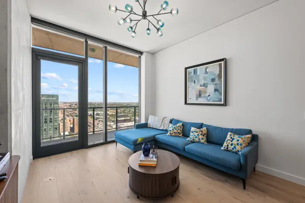610 Davis St #3805, Austin, TX 78701