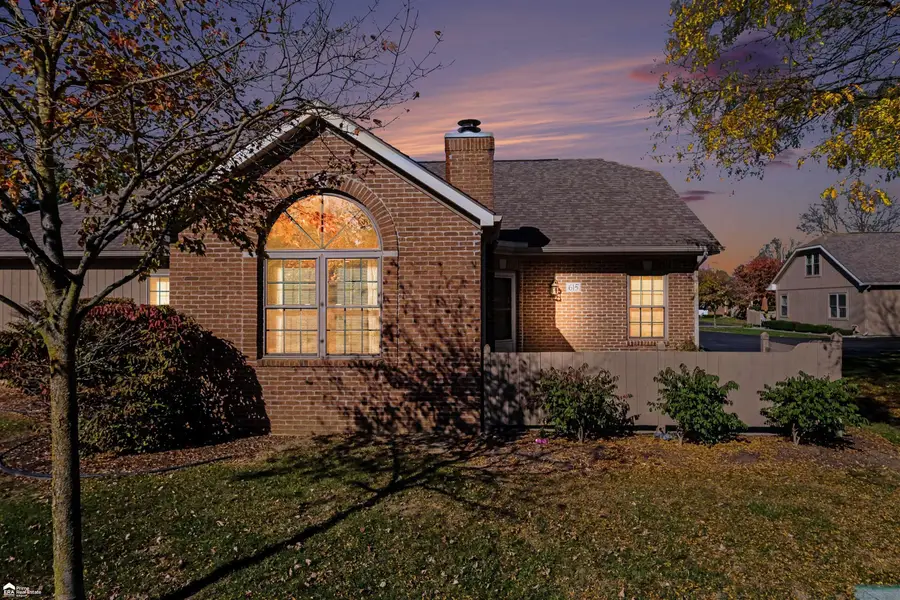 615 Perry Creek, Grand Blanc, MI 48439 - #2