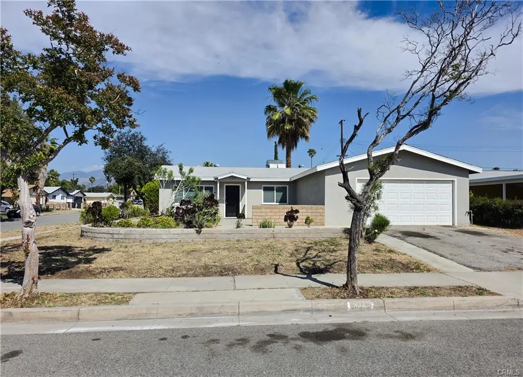 120 Doyle, Redlands, CA 92374 - #1