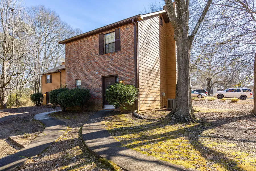 3001 Hawthorne Place Se, Smyrna, GA 30080 - Image #2