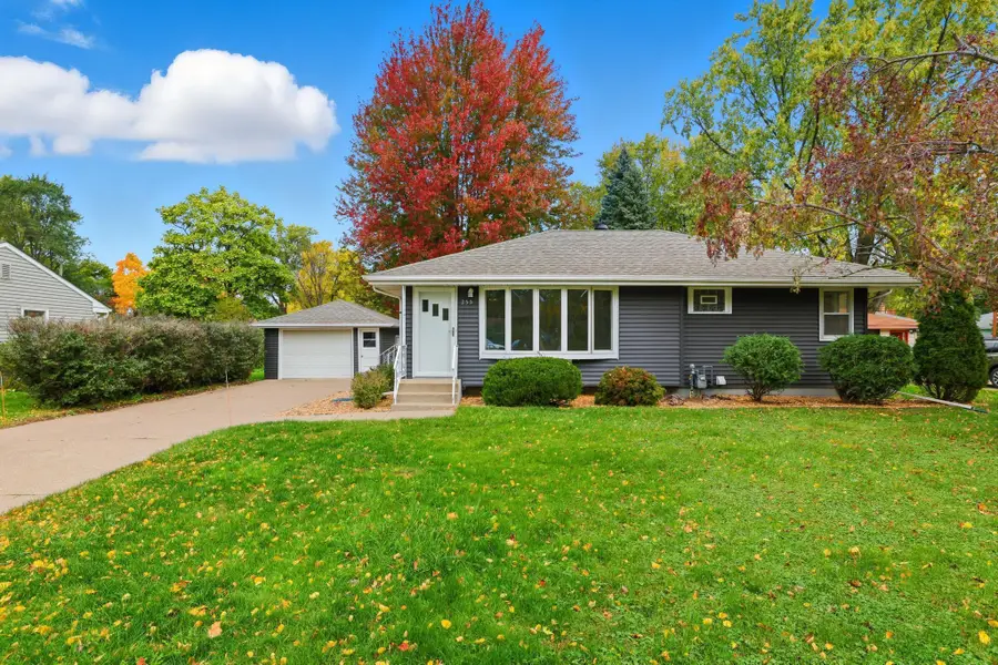 255 County Road C2 W, Roseville, MN 55113 - #2