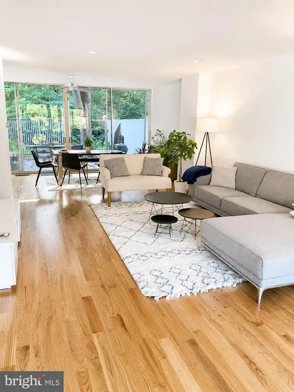 11579 Maple Ridge Road, Reston, VA 20190