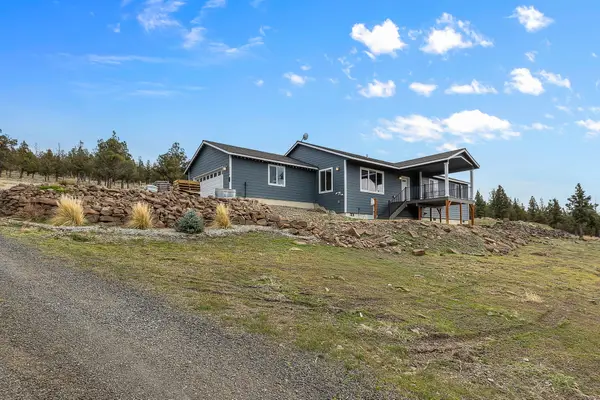 5798 SE Grant Rd, Prineville, OR 97754