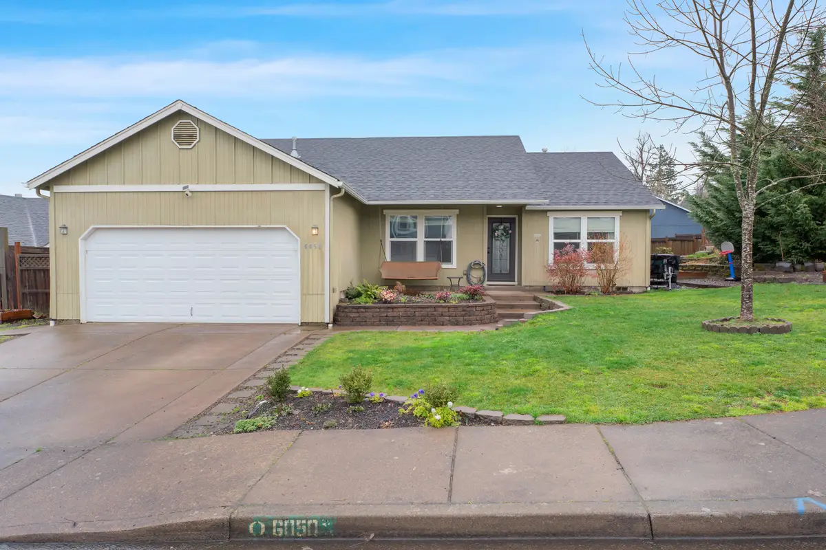 6050 Pebble Ct, Springfield, OR 97478 - #1