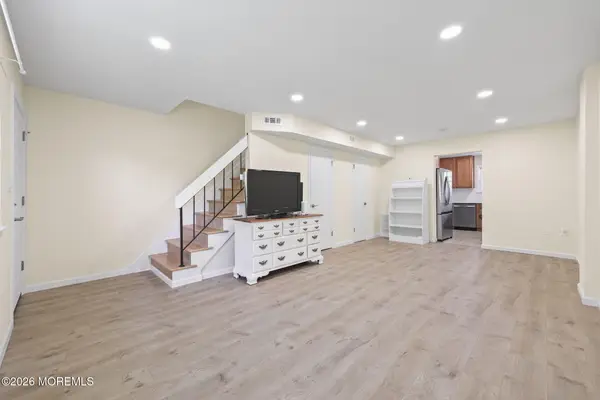 2 Briar Mills Drive, Brick, NJ 08724