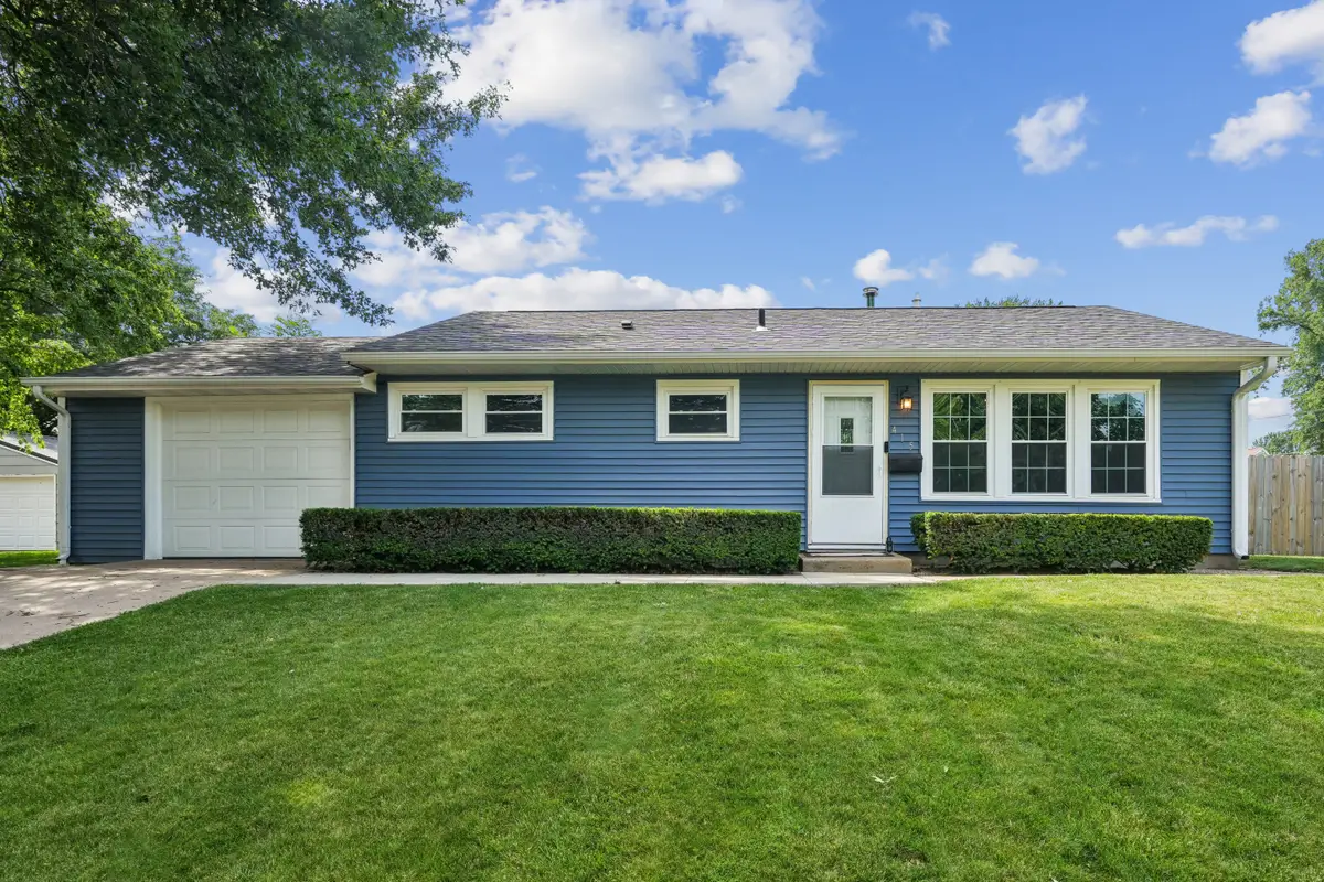 415 Linwood Street Sw, Cedar Rapids, IA 52404 - #1
