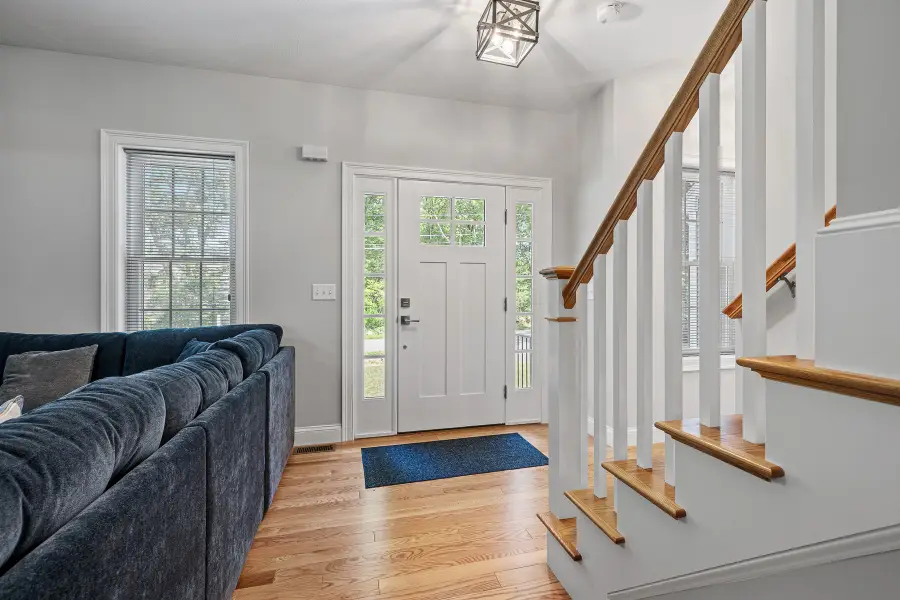 85 East St, Uxbridge, MA 01569 - Image #2