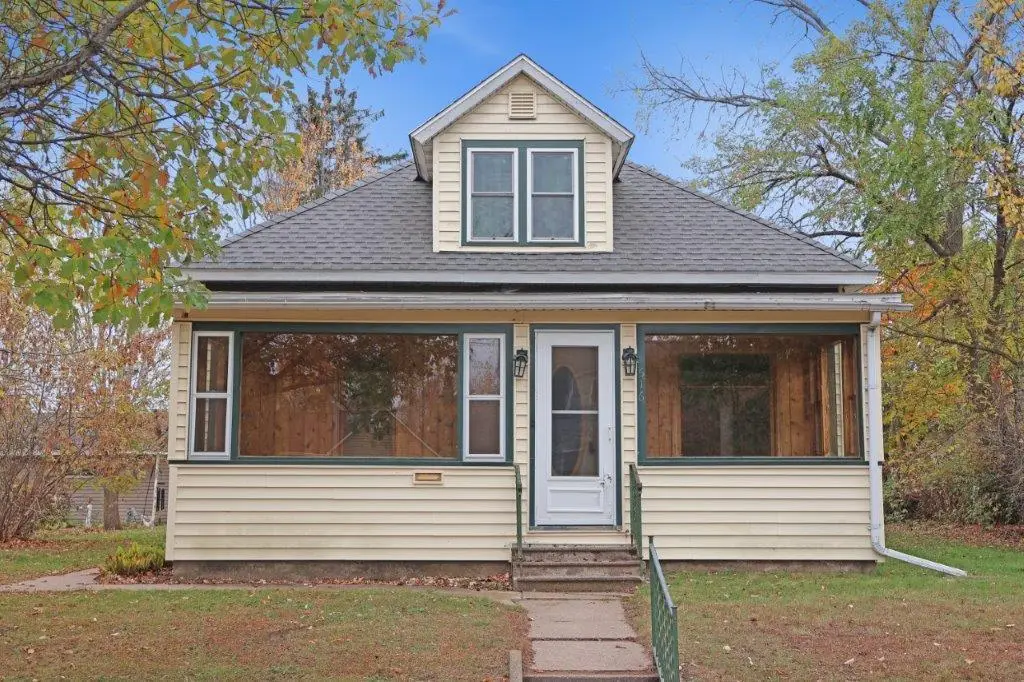 516 Lake Avenue E, Ladysmith, WI 54848 - Image #1