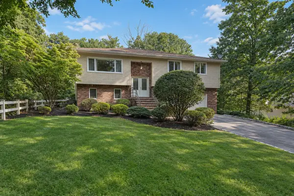 19 Pepper Road, Montville Township, NJ 07082