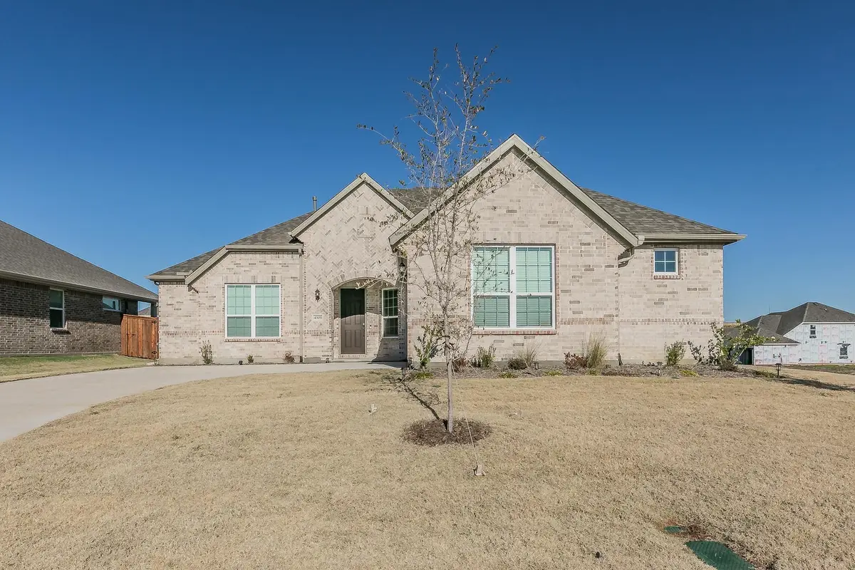 4305 Noble Lane, Midlothian, TX 76065 - Image #1