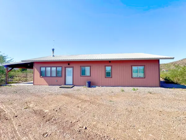 20 Rt Drive, Buckhorn, NM 88025