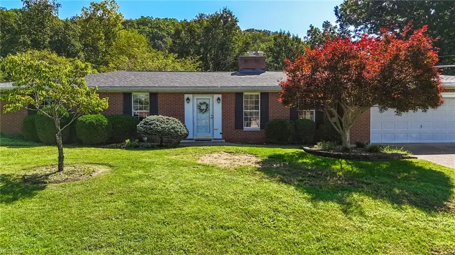 942 Pine Street, Belpre, OH 45714 - #2