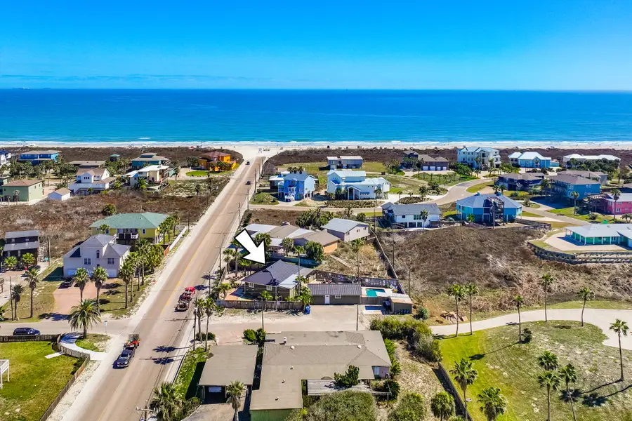 700 E Avenue G, Port Aransas, TX 78373 - Image #3