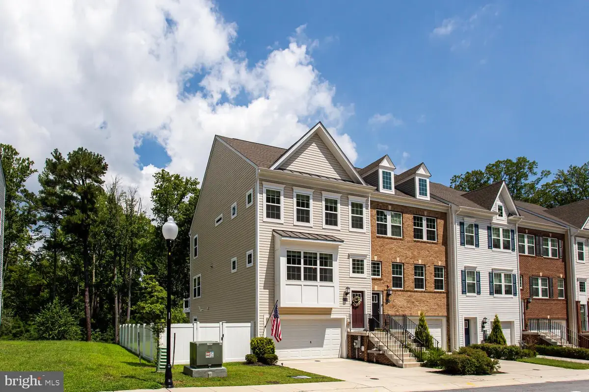 45483 Woodslea Way, California, MD 20619 - Image #1