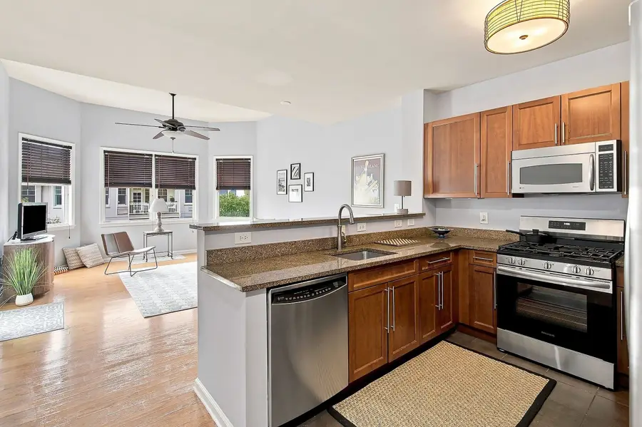 15 ENTERPRISE CT unit: 401, Jersey City, NJ 07305 - #3