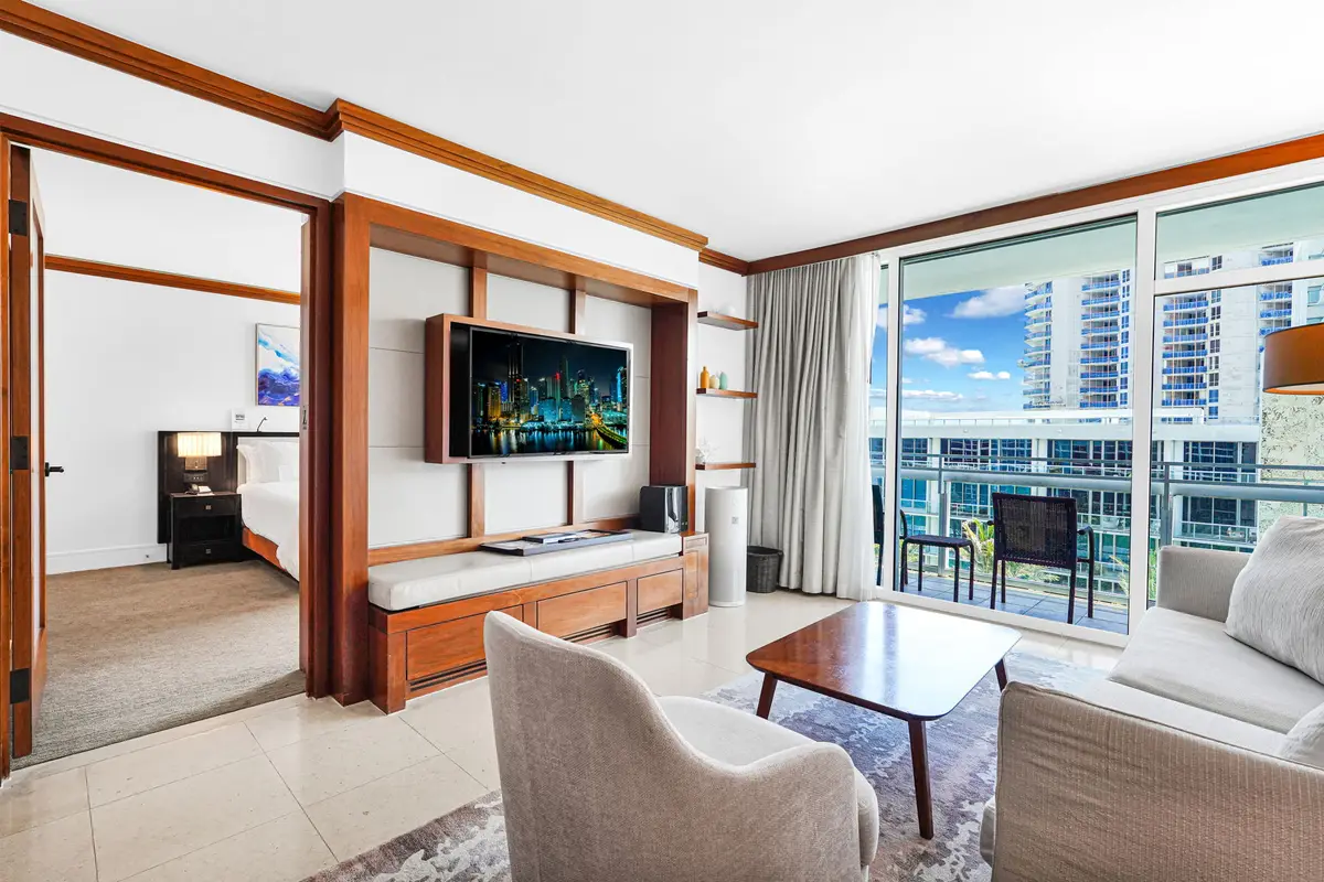 6801 S Collins Ave #611, Miami Beach, FL 33141 - #1