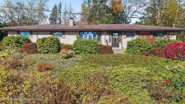 15 Frank Street, Carbondale, PA 18407