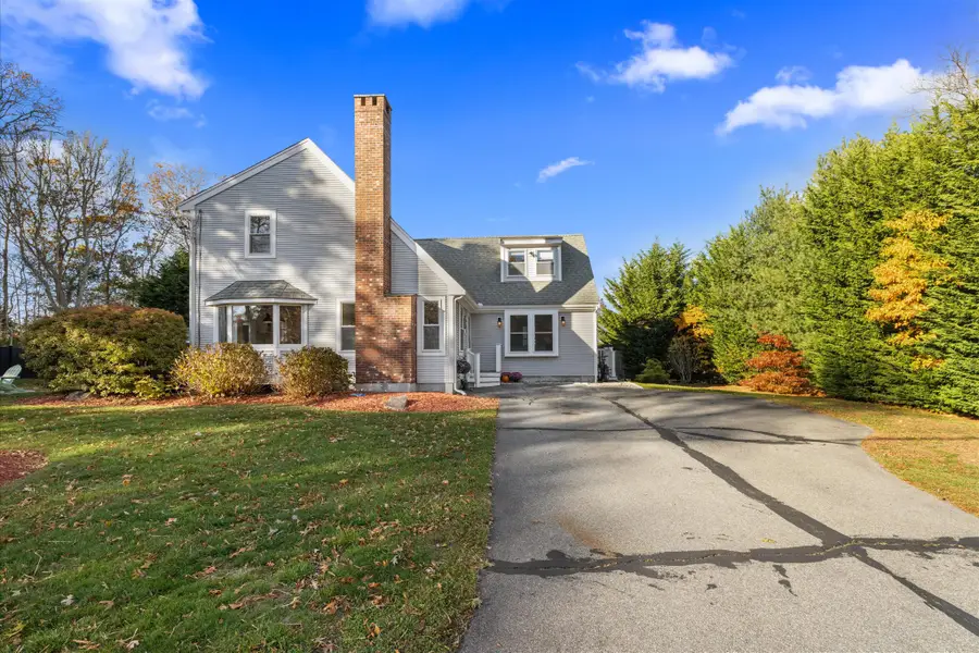 266 Algonquin Ave, Mashpee, MA 02649 - #3